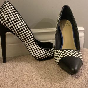 GX by Gwen Stefani patent black and white pumps